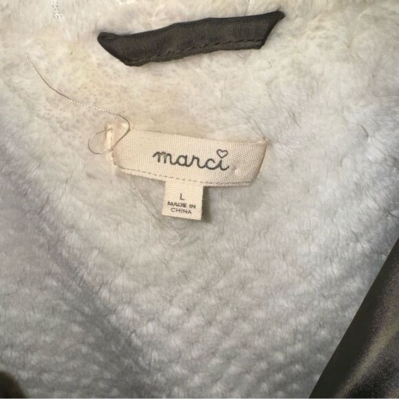 Marci Jacket - Picture 4 of 4